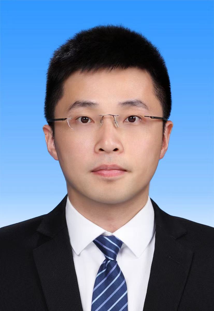 李洋.jpg