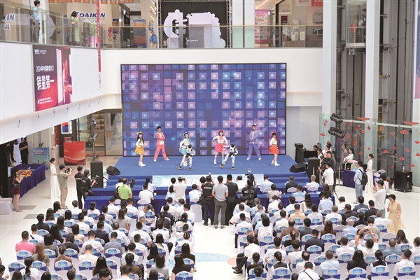 0414p1-4_b.jpg